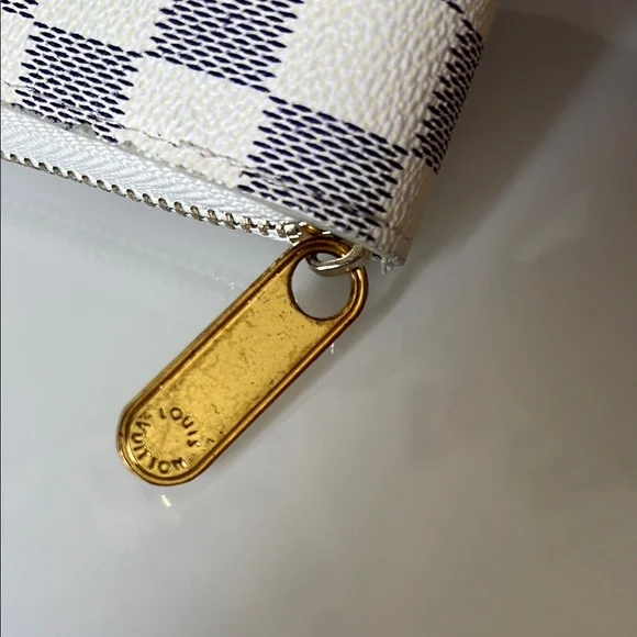 Louis Vuitton Checkered Wallet - Picture 3 of 6